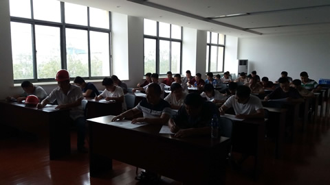 2016年建筑工人职业技能培训(图1)